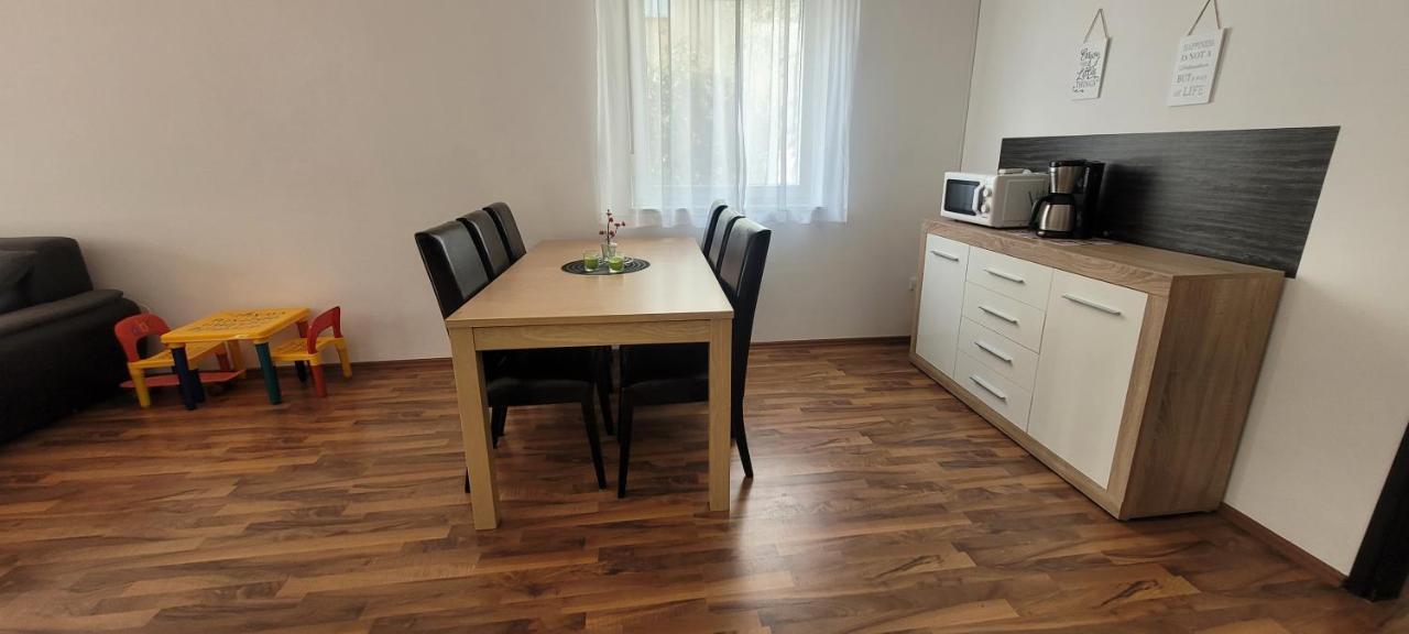 Apartment Adrijana Medulin Exteriör bild